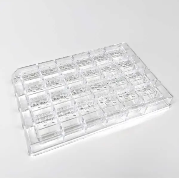 Intelli-Plate 24-4 24-wells sitting drop plate for crystallization screening and optimization - 120 plates